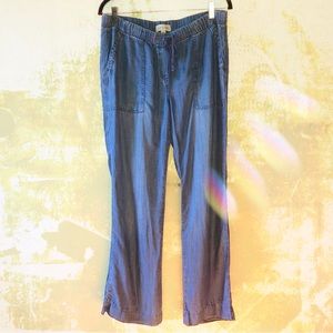 Soft wide-leg drawstring jeans (Cloth & Stone)